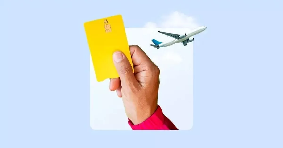 6 expert tips to travel smart and stay out of debt