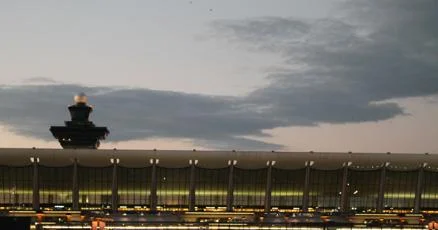 Dulles Airport sees spring travel surge, setting stage for busy summer