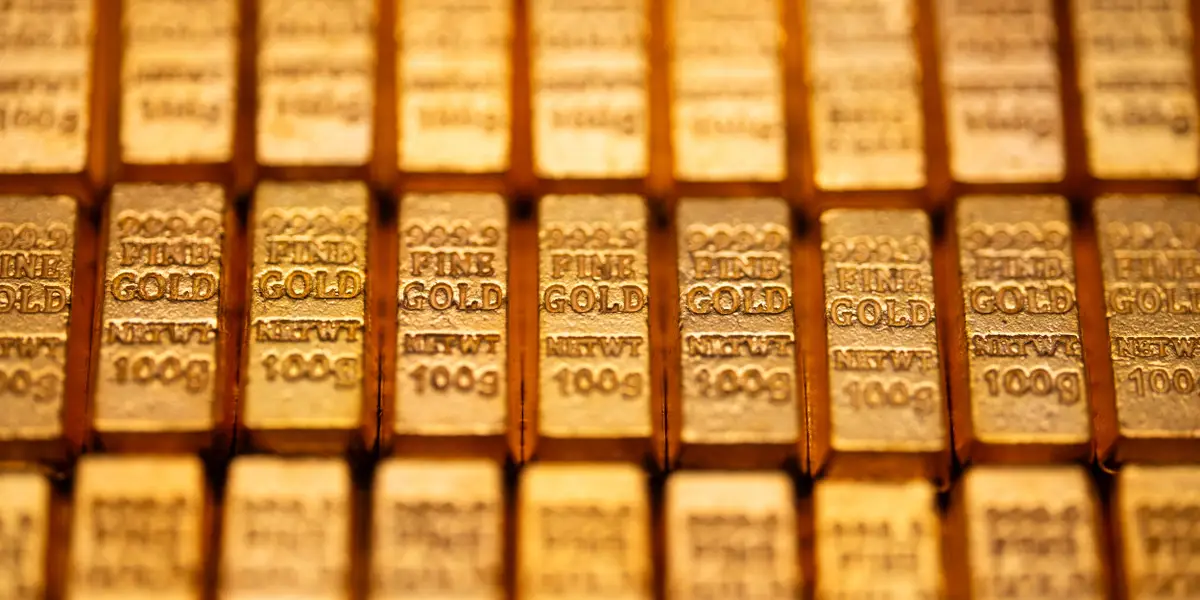 The bad economic vibes are causing more people to stock up on gold