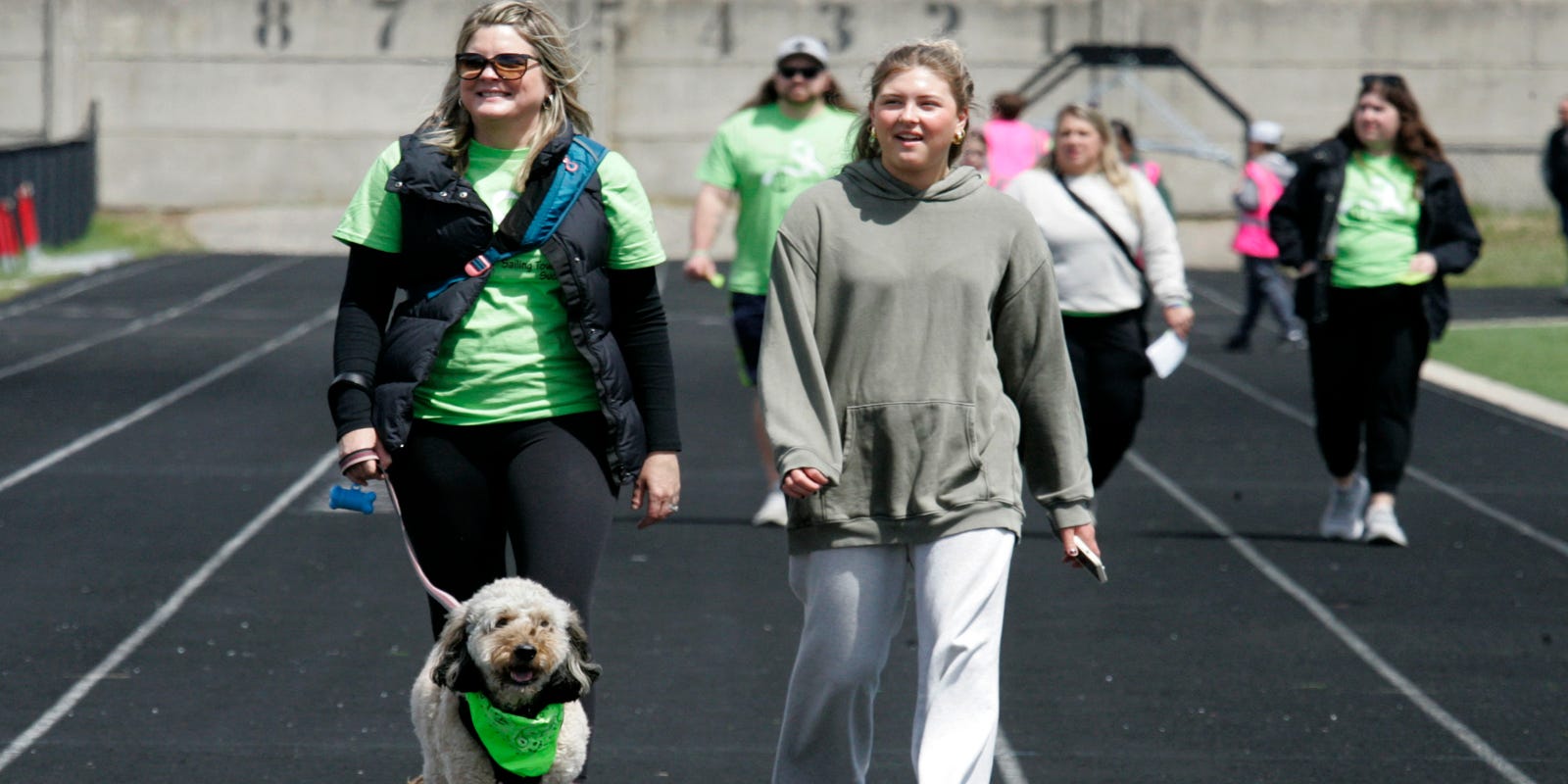 Mental Health Walk/Run and Resource Fair brings awareness on a sunny day in Manitowoc