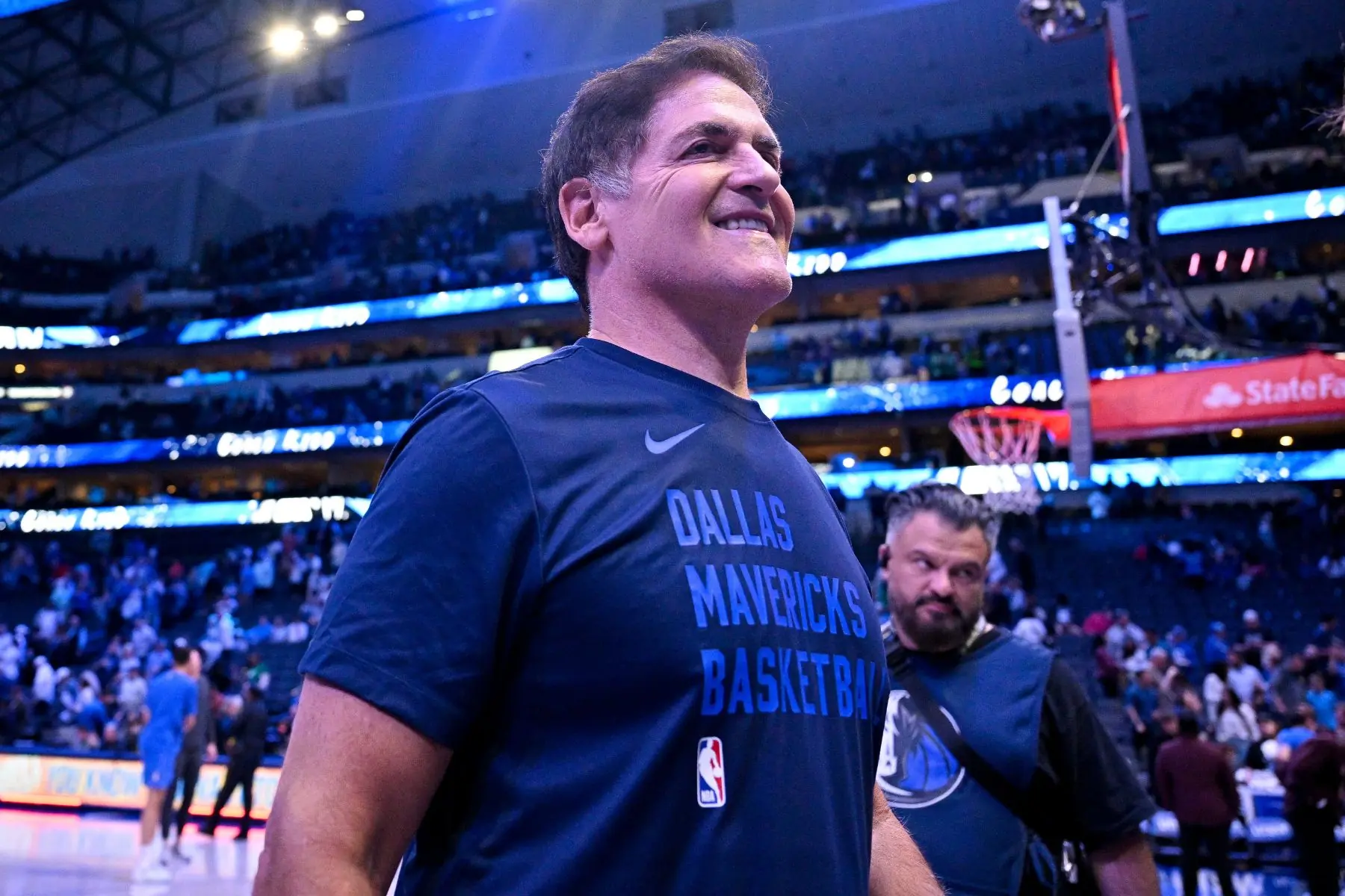 Mark Cuban Teams Up on $750 Million Fund to Buy Into Pro Sports Franchises