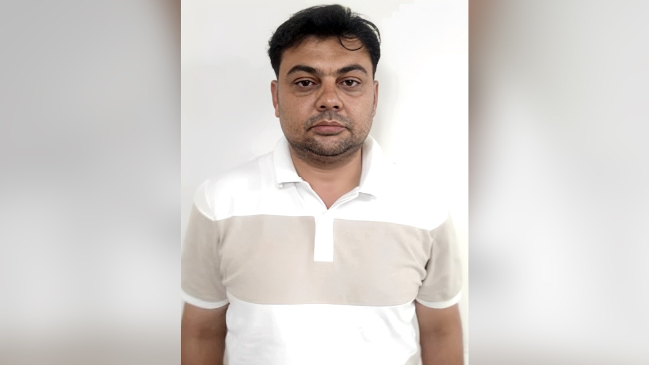 UP man arrested on charges of spying for Pak, had crossed border to share info