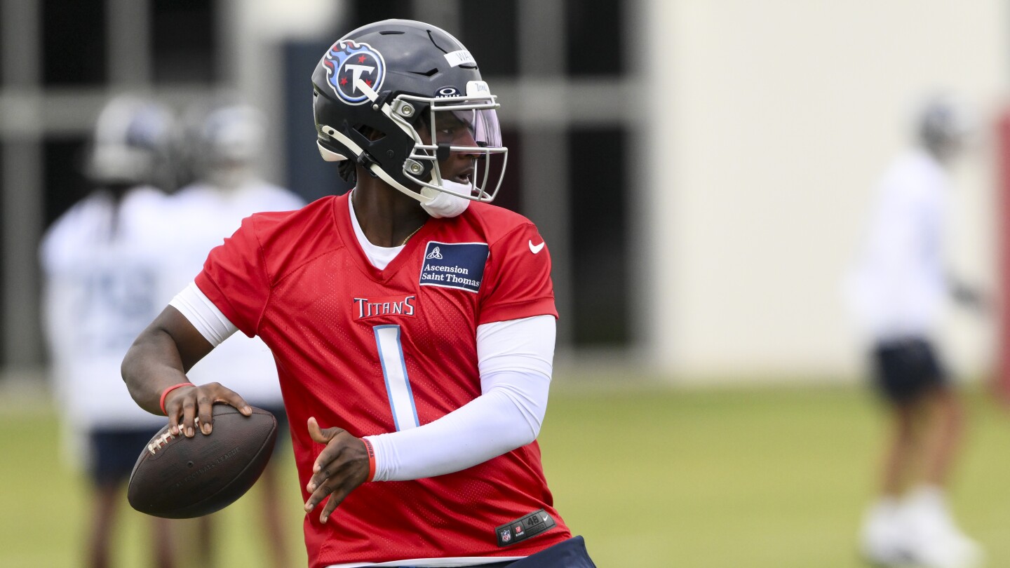 Titans rookie praise Cam Ward's leadership, arm