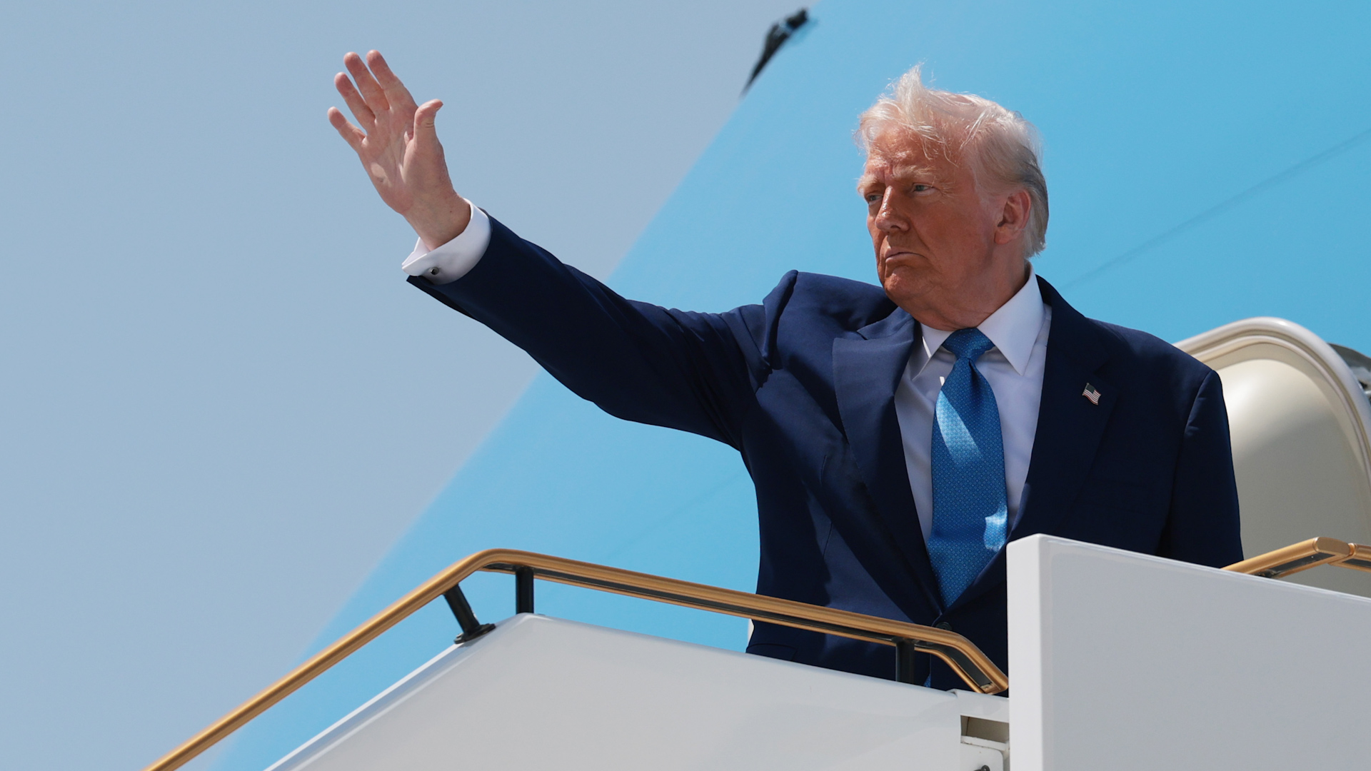 Trump Returns Home to Face Unfinished Business