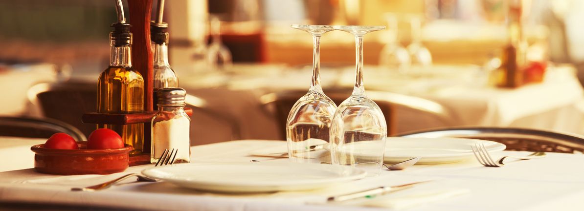 At US$152, Is It Time To Put Brinker International, Inc. (NYSE:EAT) On Your Watch List?