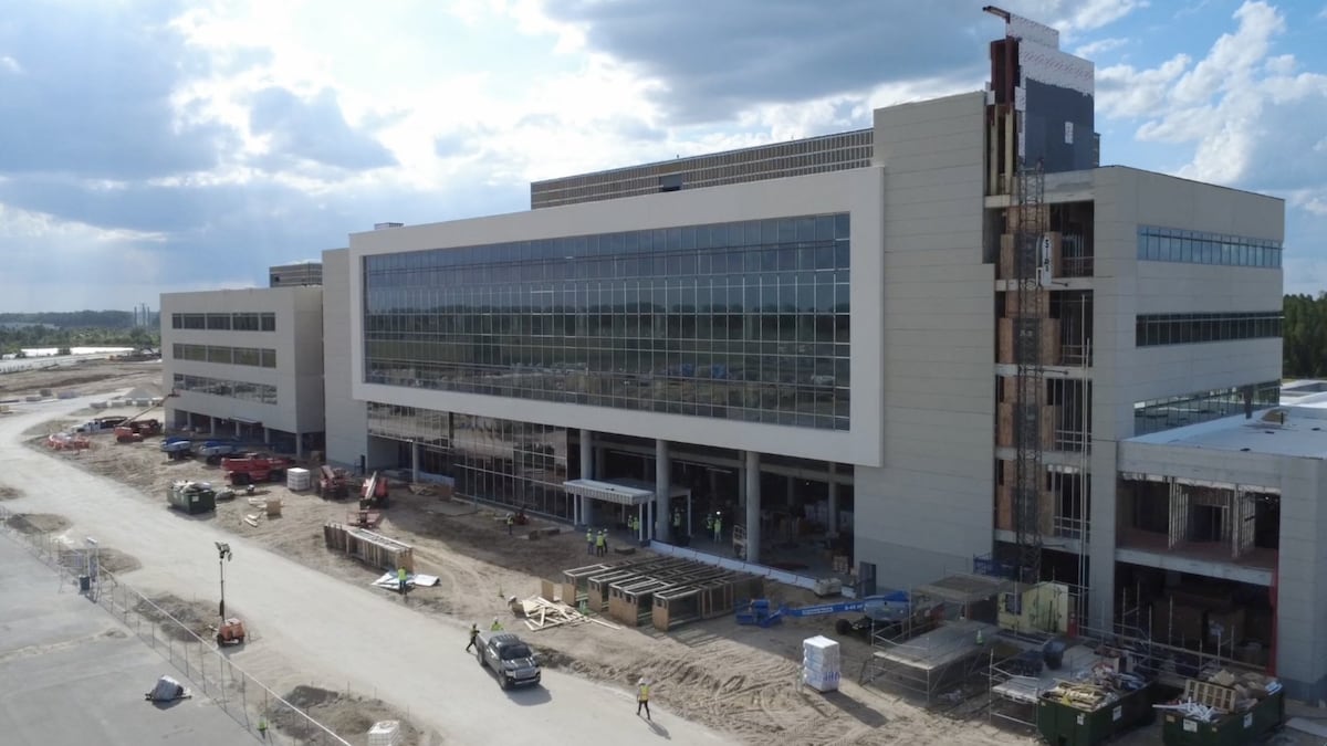 Wesley Chapel’s next hospital unveils its name. It’s a mouthful.