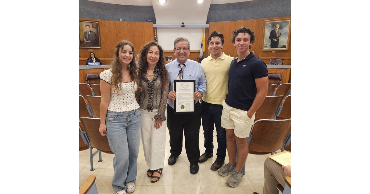 Two Wayne Small Businesses Recognized by Township Council for National Small Business Week