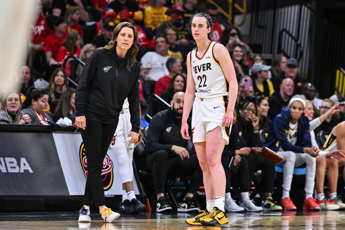 Fever Coach Admits Mistake After Denying Caitlin Clark Final Shot