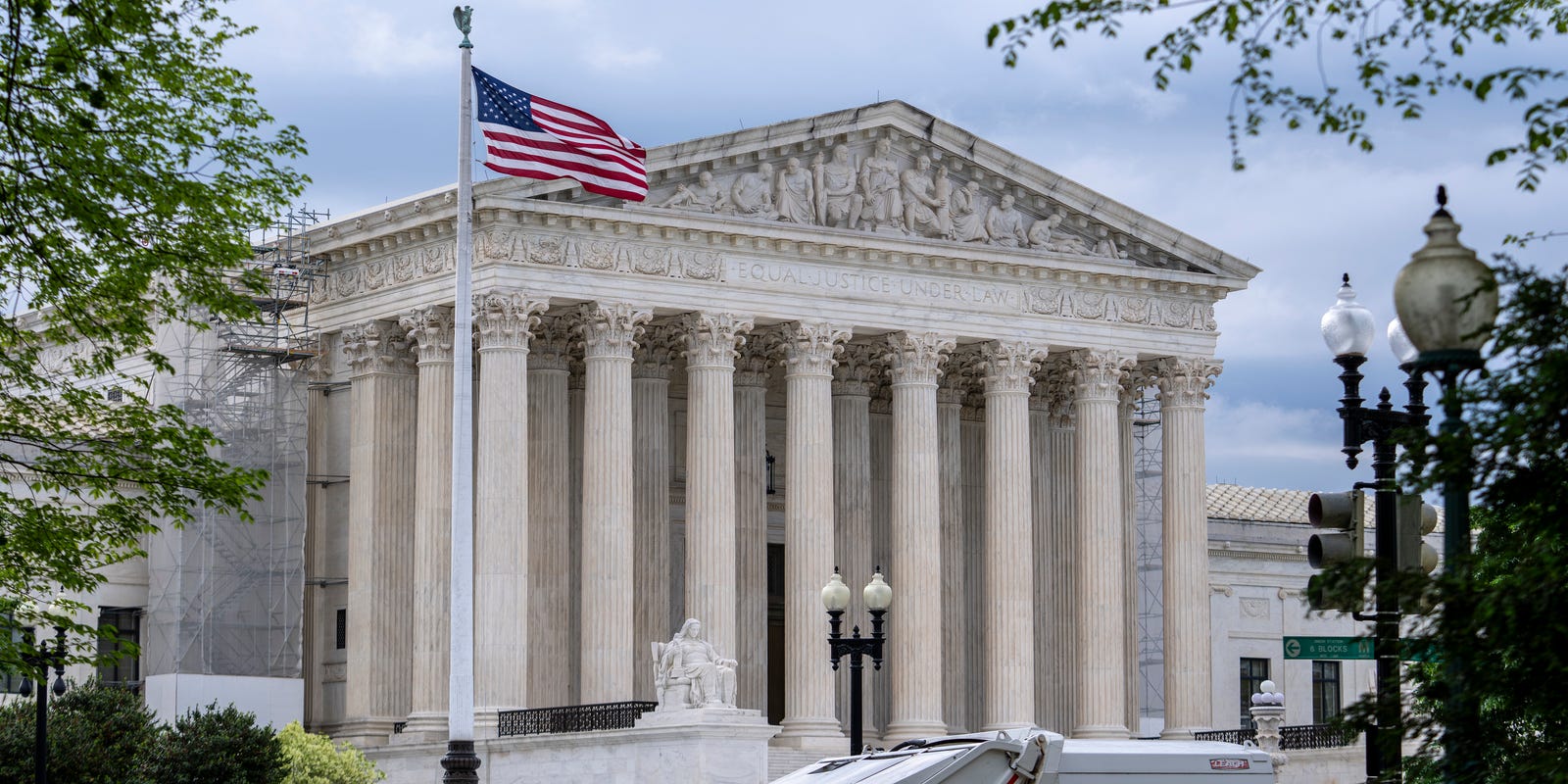 Supreme Court allows Trump to strip protections from some Venezuelans; deportations could follow