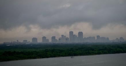 Environmental groups sue over Louisiana air pollution monitoring law