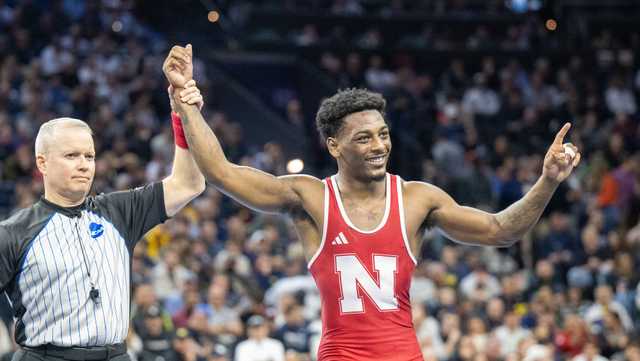 'It's amazing': 7th annual OSCAS in Elkhorn shine light on best of the best in sports