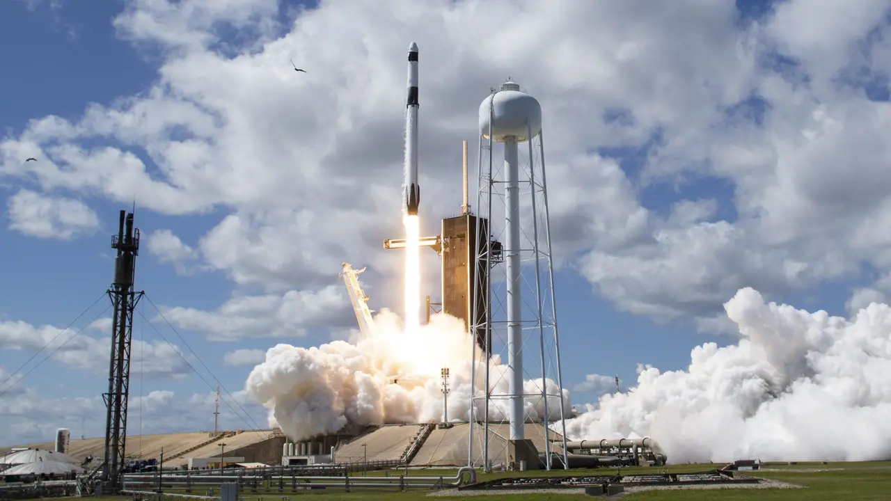 SpaceX Falcon 9 rocket to launch GPS III-7 mission from Florida: Watch live