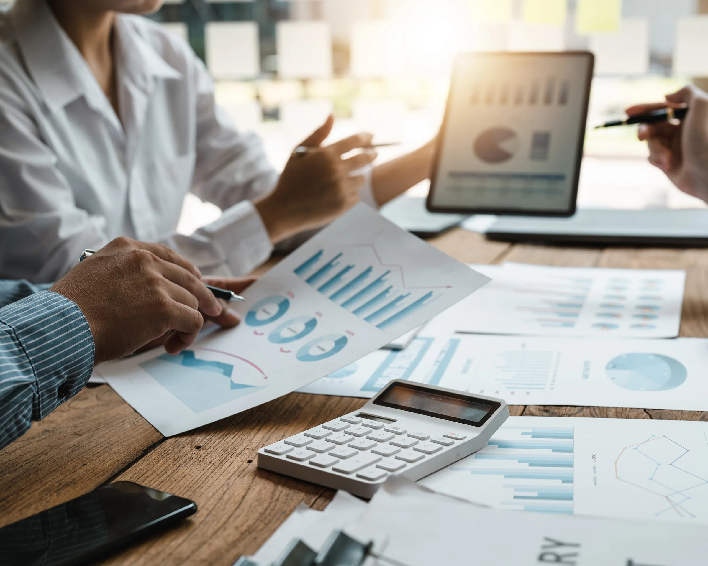 New graduate certificate in econometrics and data analysis combines math analysis with wide range of applications