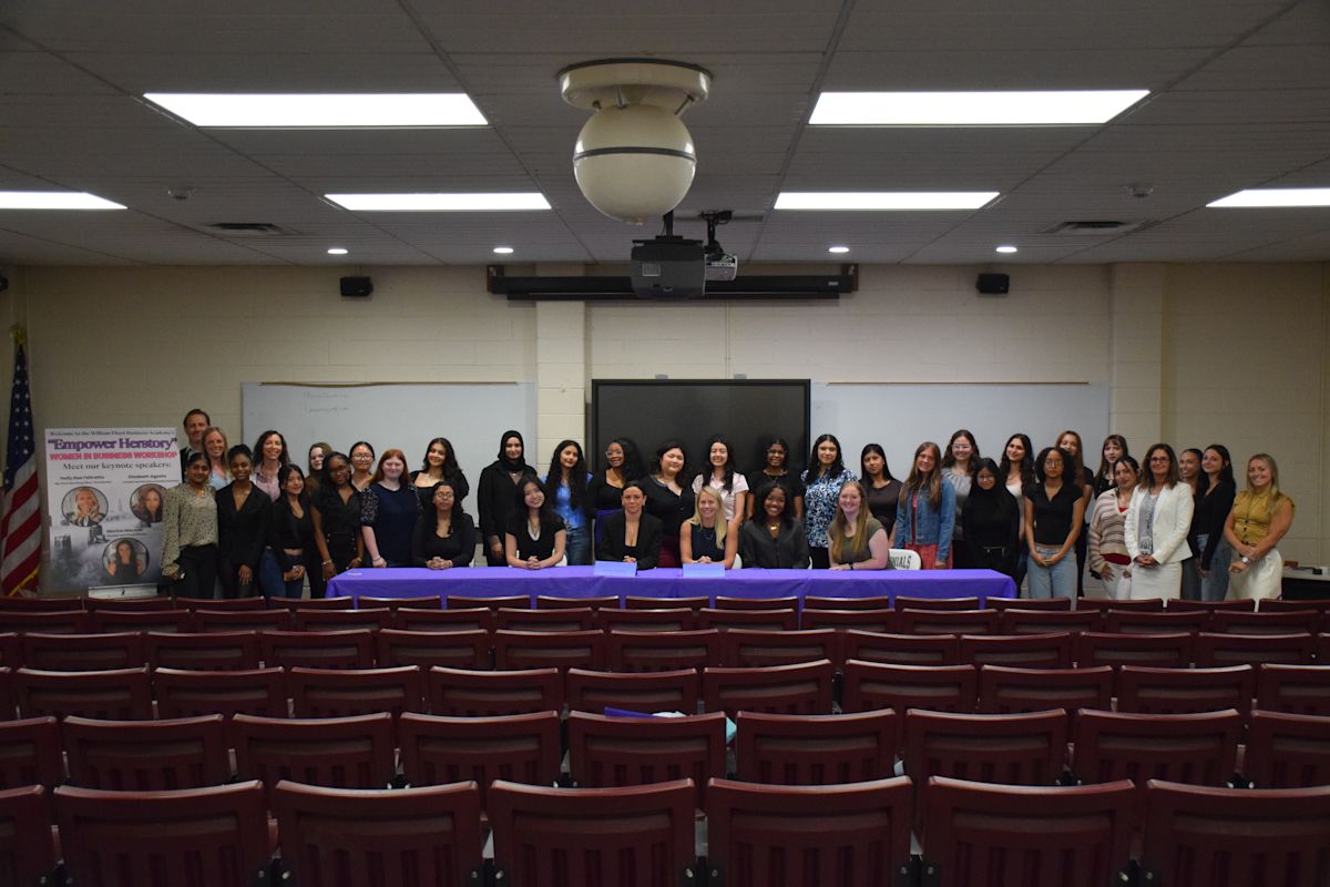 WFHS Students Attend “Women in Business” Workshop