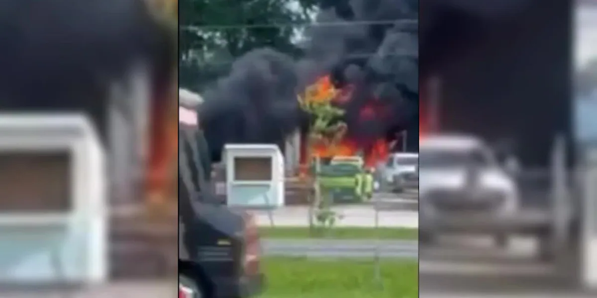 LIVE: Crews responding to business fire in Upstate