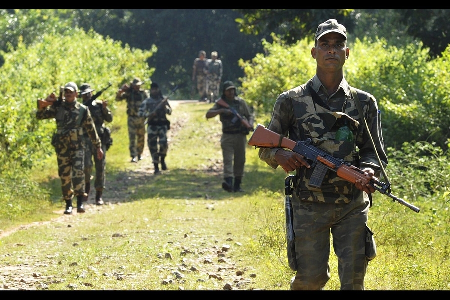 Chhattisgarh: Security Forces Eliminate Two Female Maoists In Narayanpur Encounter