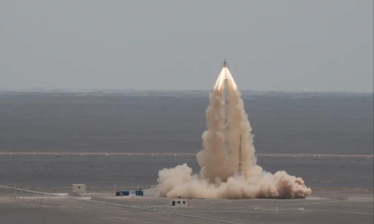 China successfully conducts zero-altitude escape test for new-generation manned spacecraft Mengzhou