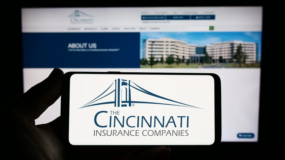 Is Cincinnati Financial Stock Outperforming the Nasdaq?
