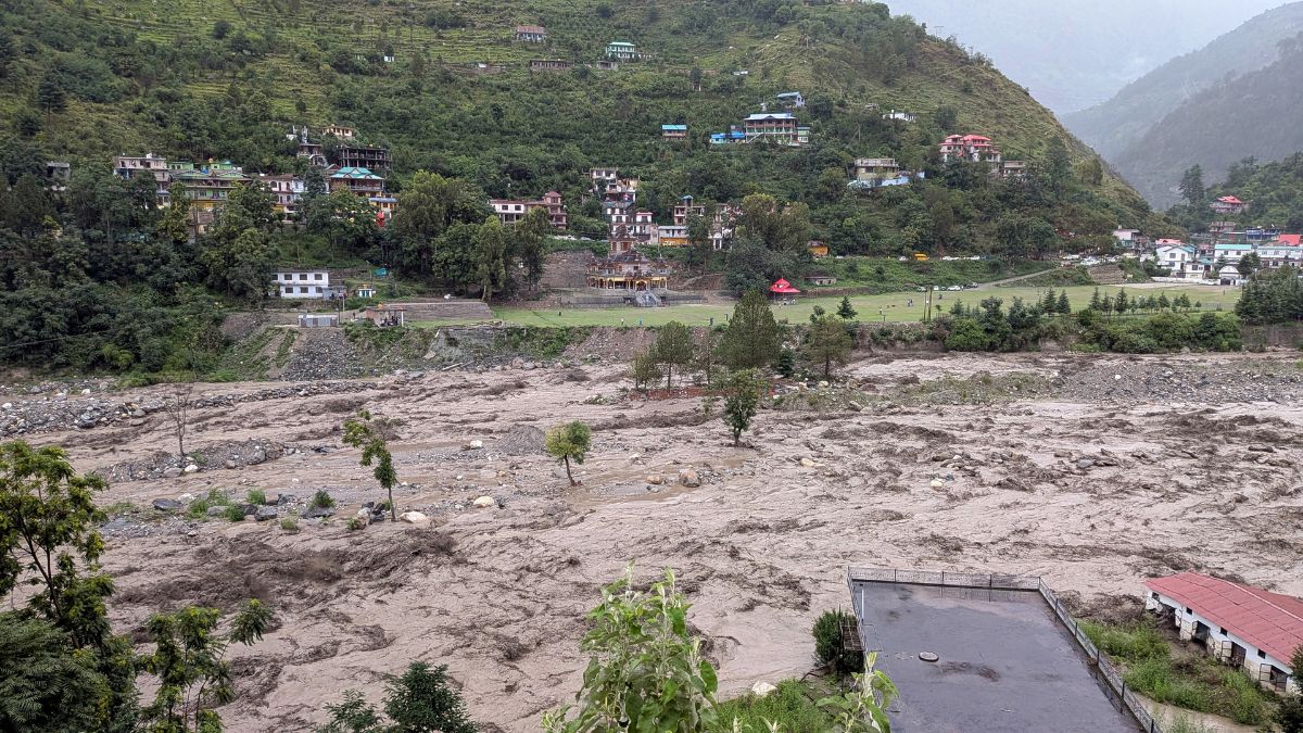 Himachal Pradesh cloudburst: At least 2 killed as flash floods cause devastation; Kullu, Kangra worst hit – Search on for missing