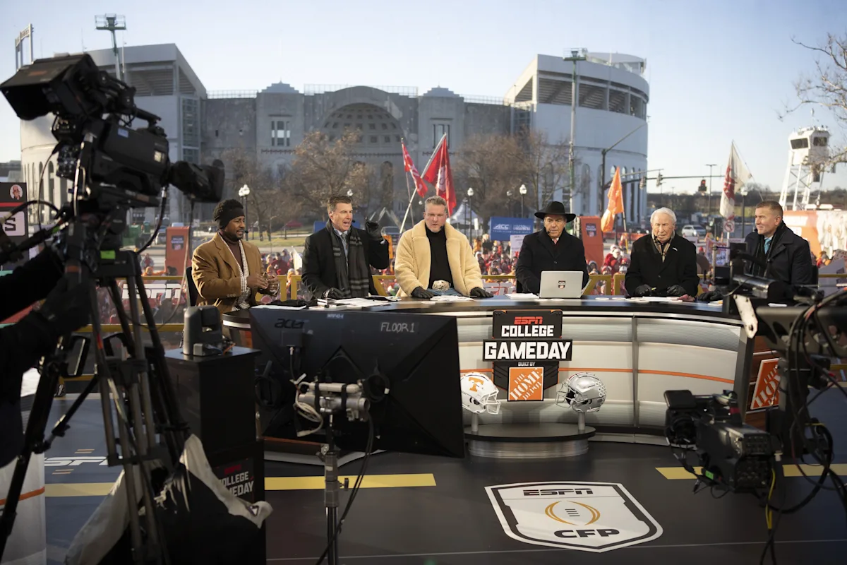 Week-by-week predictions for 2025 ESPN 'College GameDay' locations