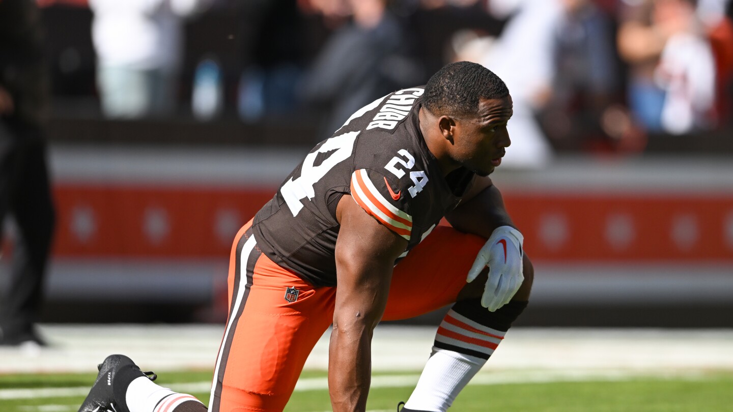 Report: Nick Chubb, Texans have mutual interest