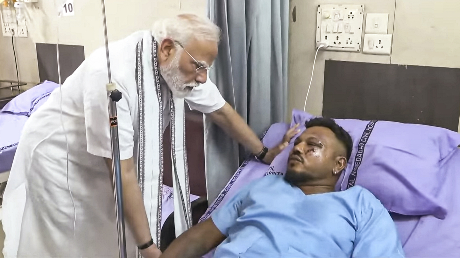 PM Narendra Modi meets Ramesh Viswashkumar, lone survivor of Air India plane crash at Ahmedabad hospital