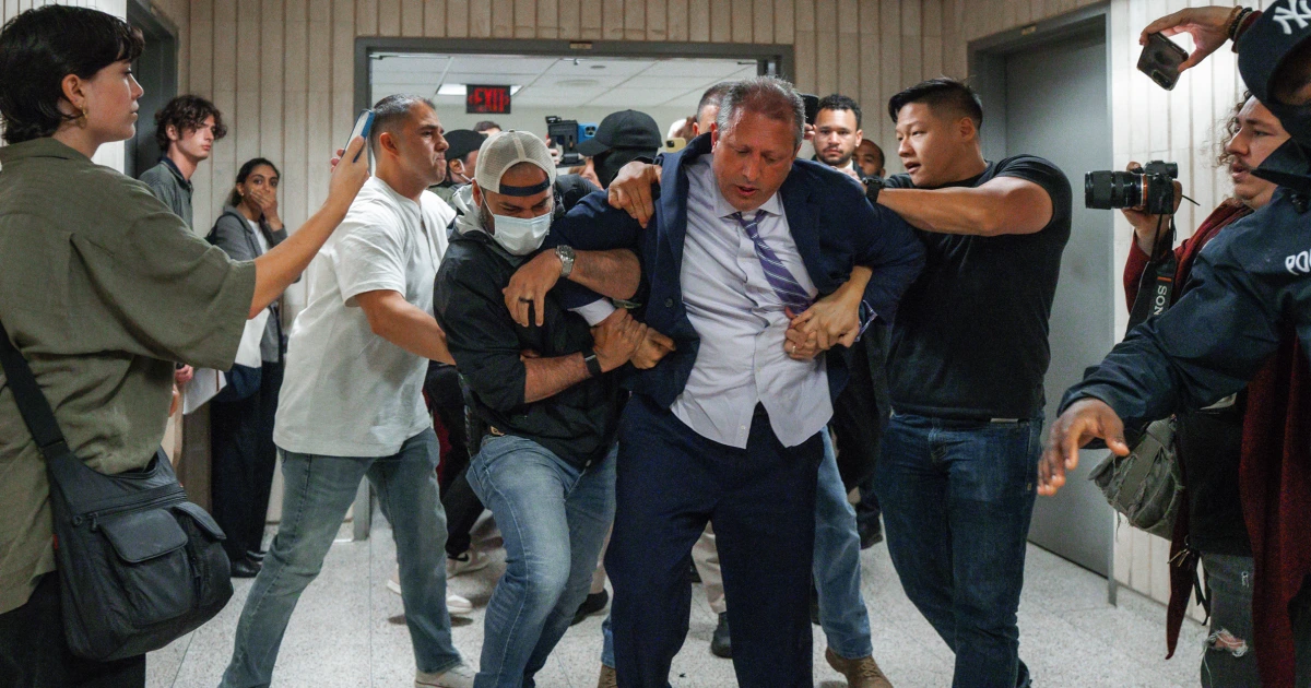 New York City Comptroller Brad Lander detained by ICE, his mayoral campaign said