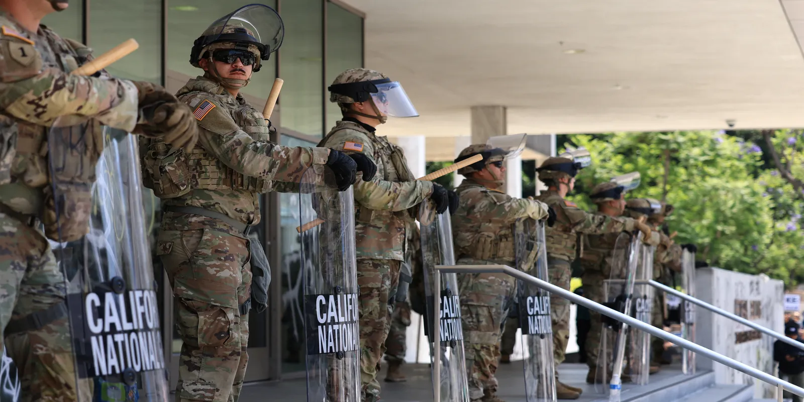 Daily Briefing: Active-duty troops deployed to California