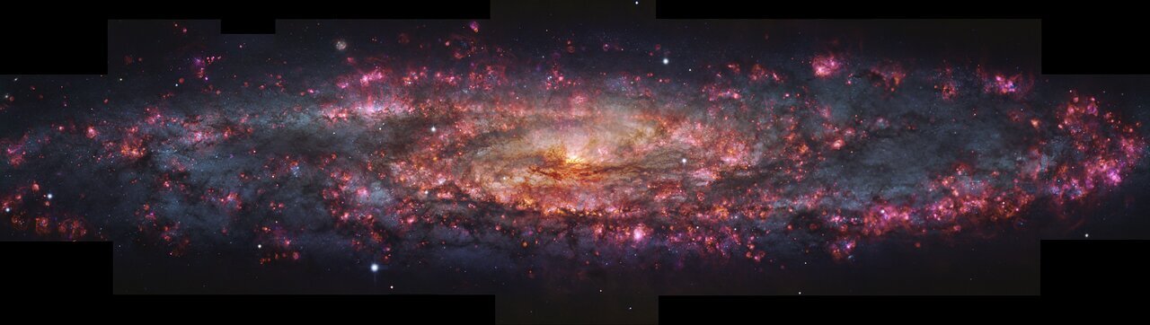 Astronomers capture most detailed thousand-color image of the Sculptor galaxy