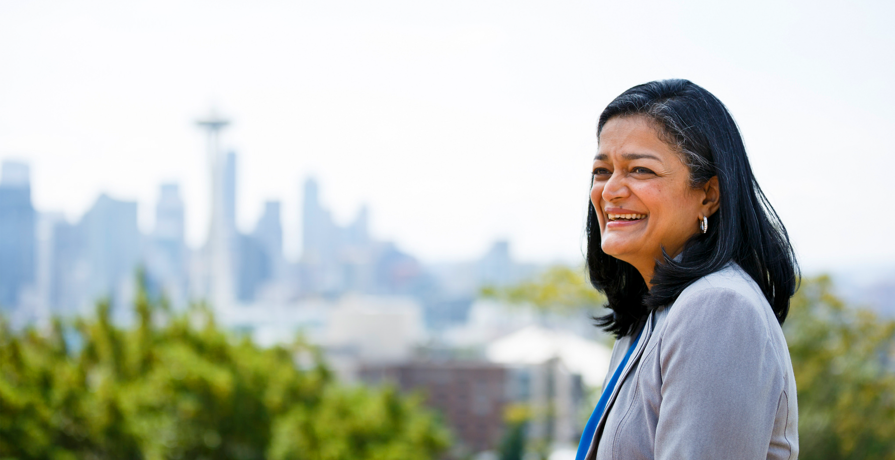 Jayapal, Booker, and Barragán Reintroduce Legislation to Eliminate Barriers to Health Care for Immigrants