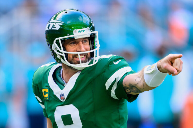Months-long dance ends for Steelers with Aaron Rodgers