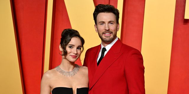 Chris Evans Shares Details of Proposal to Alba Baptista: ‘I Actually Think I Screwed It Up’