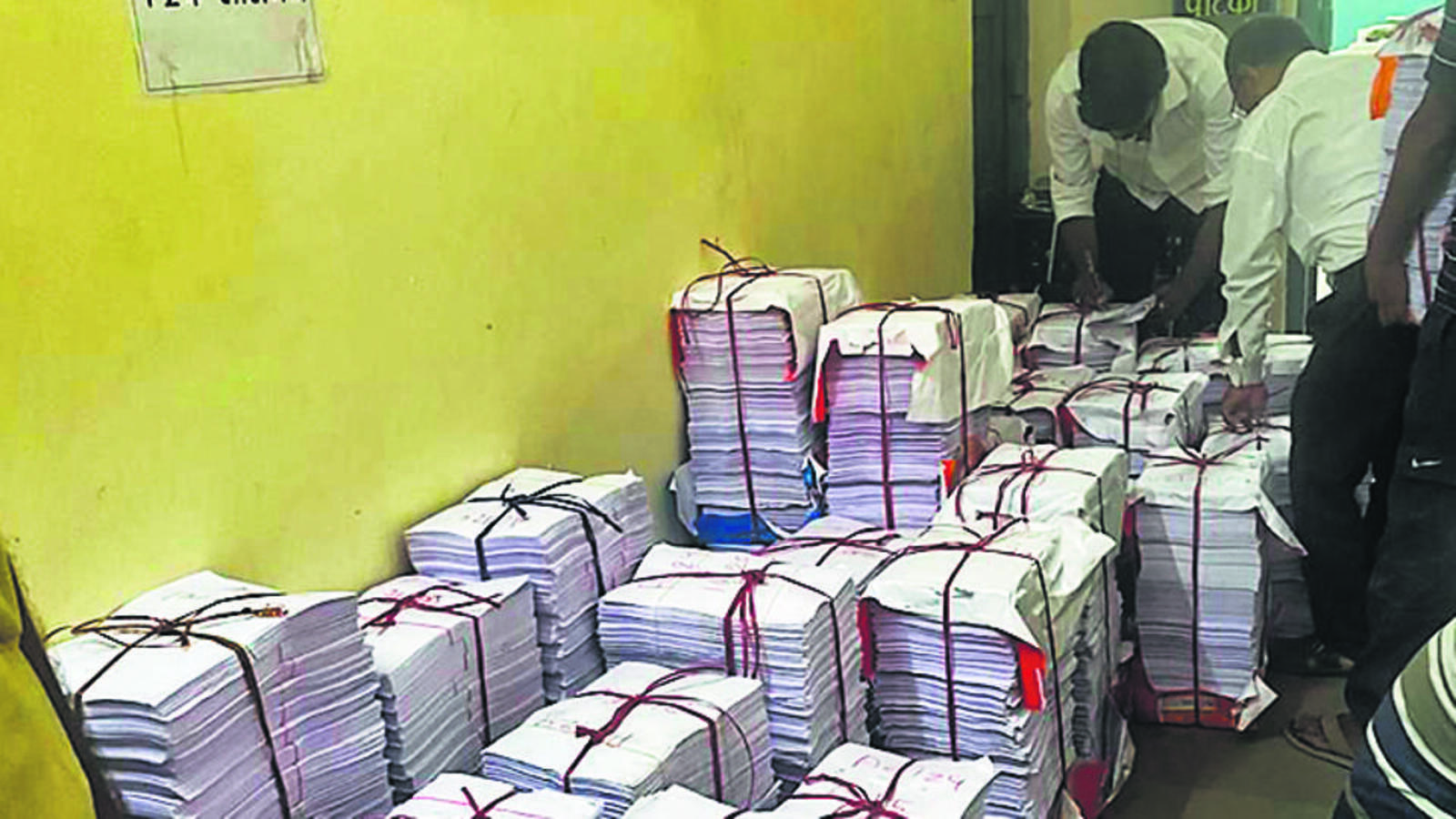 EC ‘clarifies’ rules as Bihar voter roll drive starts today