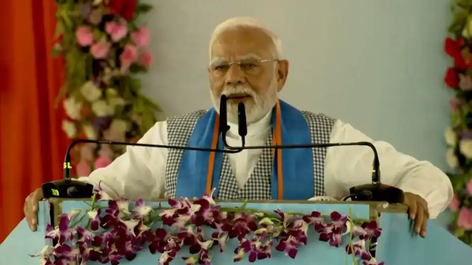 ‘Nurturers of mafia raj, gunda raj, and corruption’: PM Modi Slams RJD, Congress