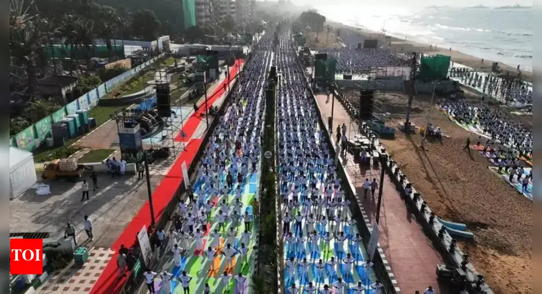 Meticulous planning pays off as Vizag yoga day event concludes without a hitch | Vijayawada News