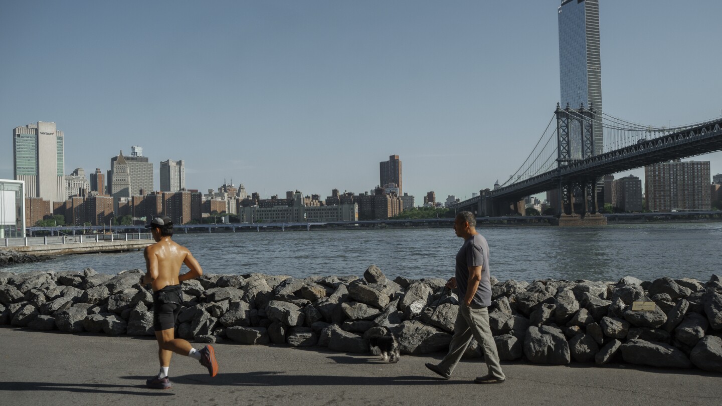 Exercising or playing sports in extreme heat can be extremely dangerous