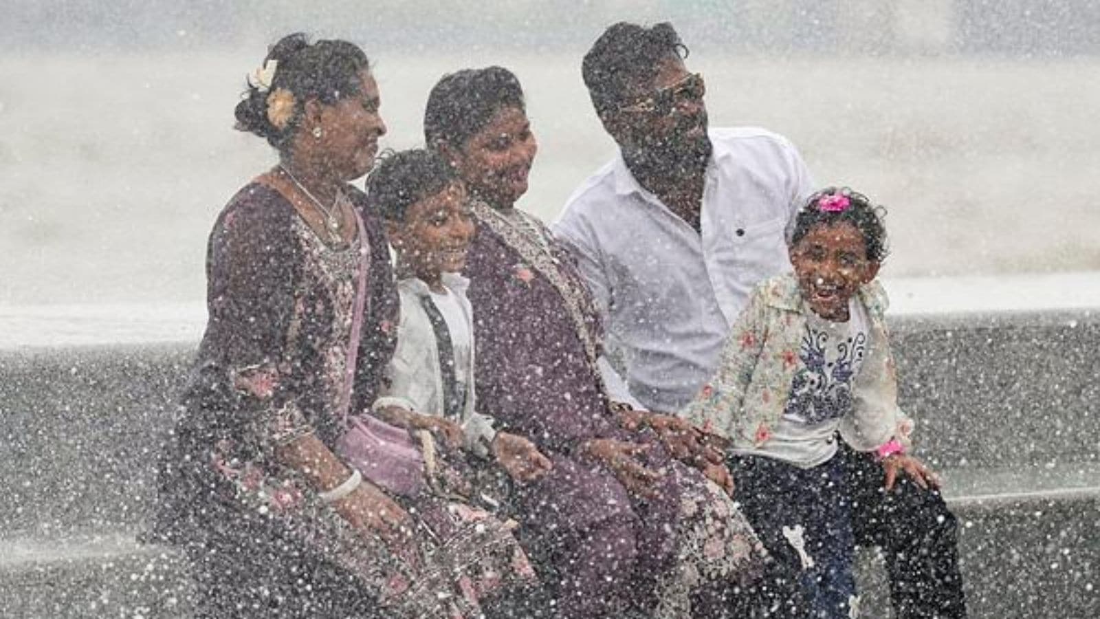 Southwest monsoon covers India, only 10th occasion marked in June since 1960
