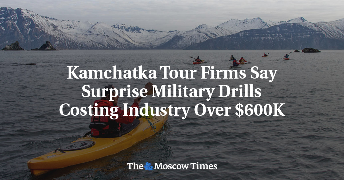 Kamchatka Tour Firms Say Surprise Military Drills Costing Industry Over $600K