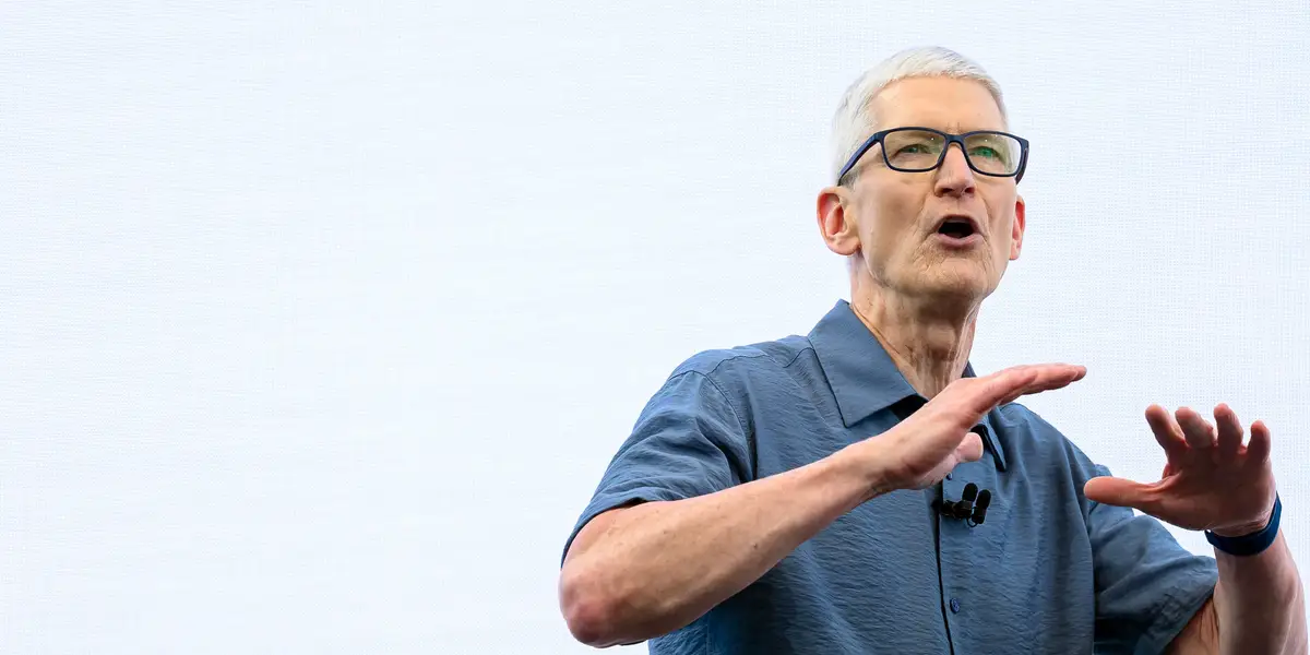 Why did Apple snub the world's biggest Apple blogger?