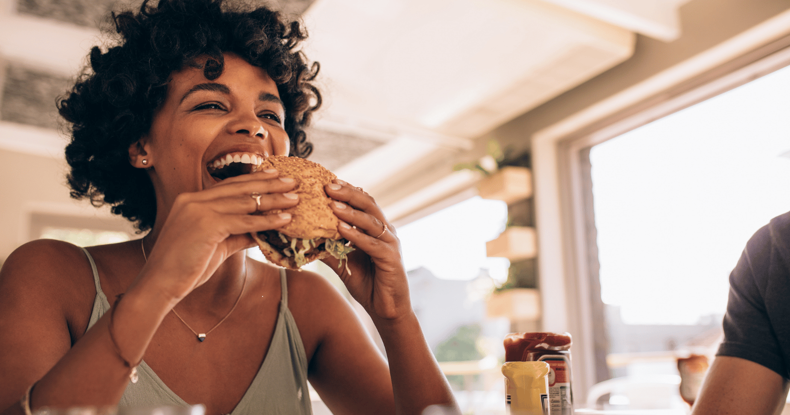 People who always order the same thing at restaurants usually have these 8 personality traits