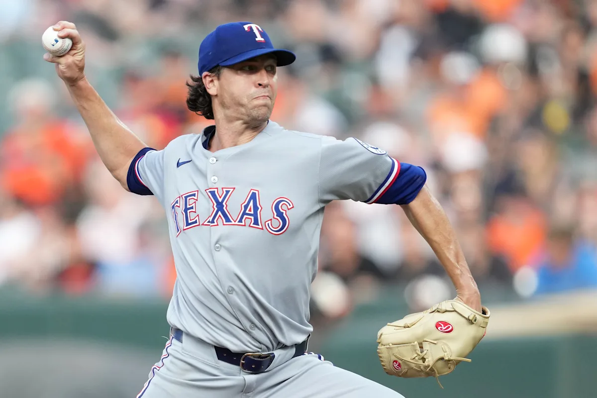 Jacob deGrom takes no-hitter into 8th inning of his best outing since return from Tommy John surgery