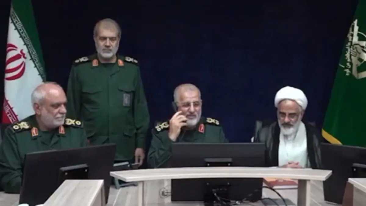 Moment When Order To Strike US' Al-Udeid Airbase In Qatar Was Issued By Iran