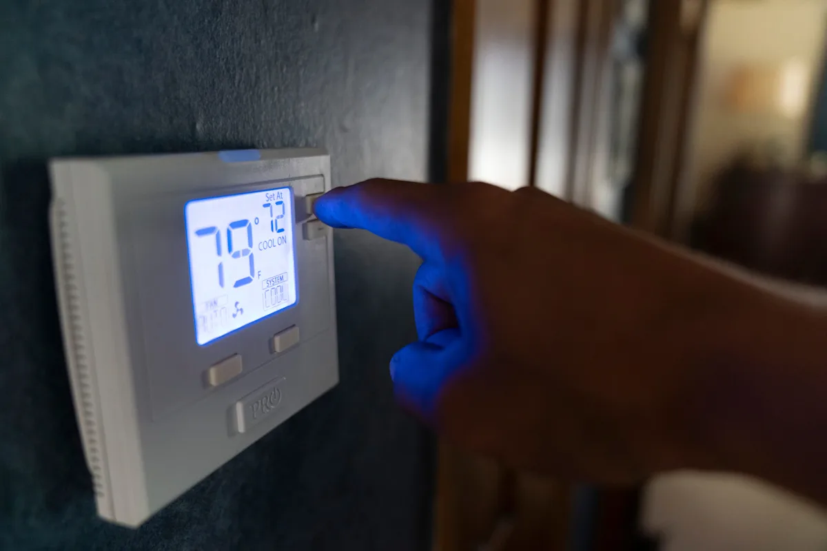 Can you save money by turning down the AC? What you may save in Kansas each year