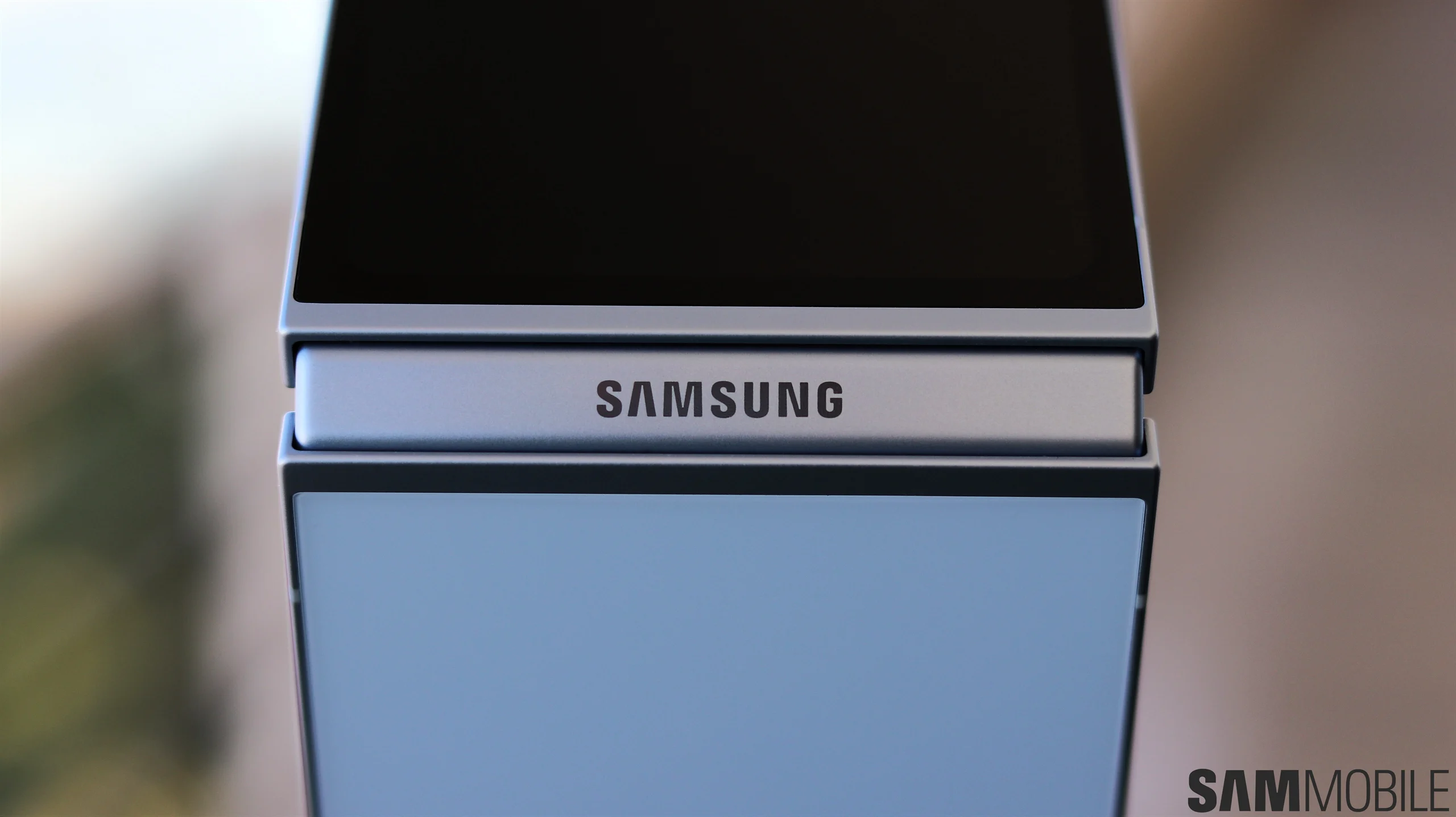 Samsung is making more foldable phones for the US as fast as possible