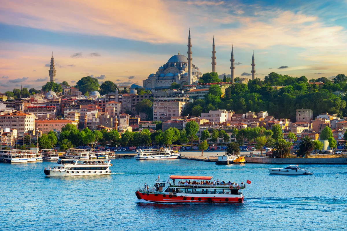 Is it safe to travel to Turkey? Foreign Office warning over nearby conflicts