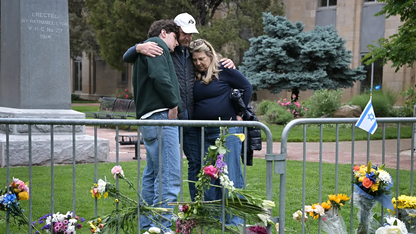 Boulder attack victims now at least 15 people and 1 dog