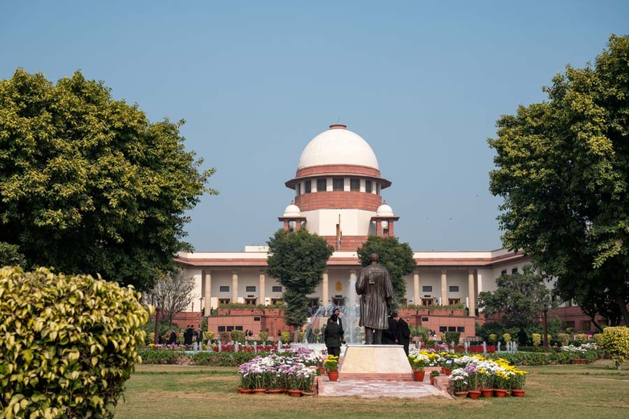 SC stays summons to advocate, flags threat to legal autonomy over Gujarat police action