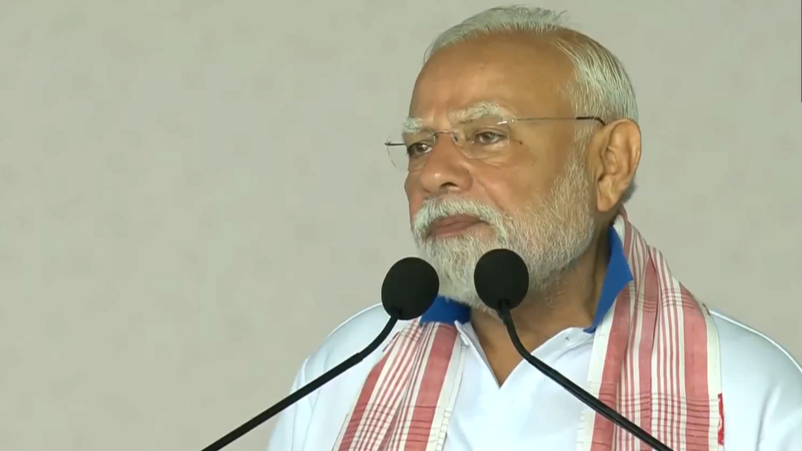 PM Modi leads International Yoga Day, calls it ‘humanity’s pause button'