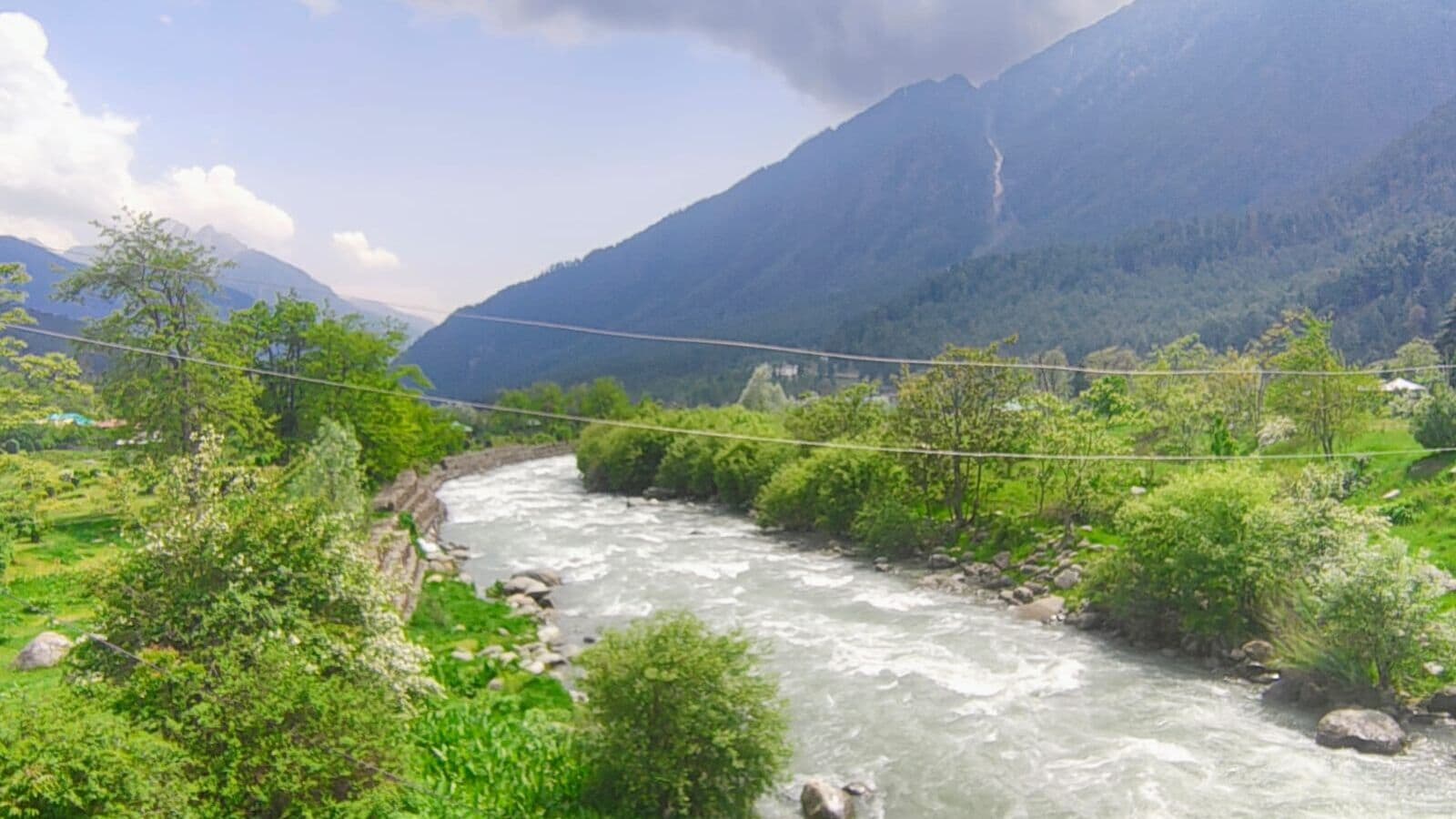 2 arrested for harbouring Lashkar-e-Taiba terrorists responsible for Pahalgam terror attack: NIA