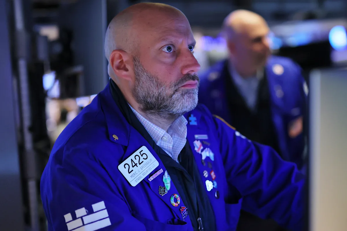 Stock market today: Dow, S&P 500, Nasdaq wobble, oil prices rise as Wall Street weighs Iran's next move